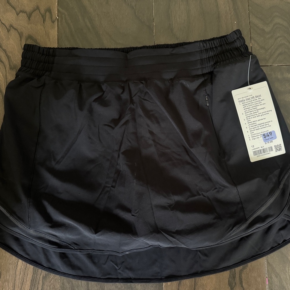 Lululemon Hotty Hot HR Black Athletic Skirt
